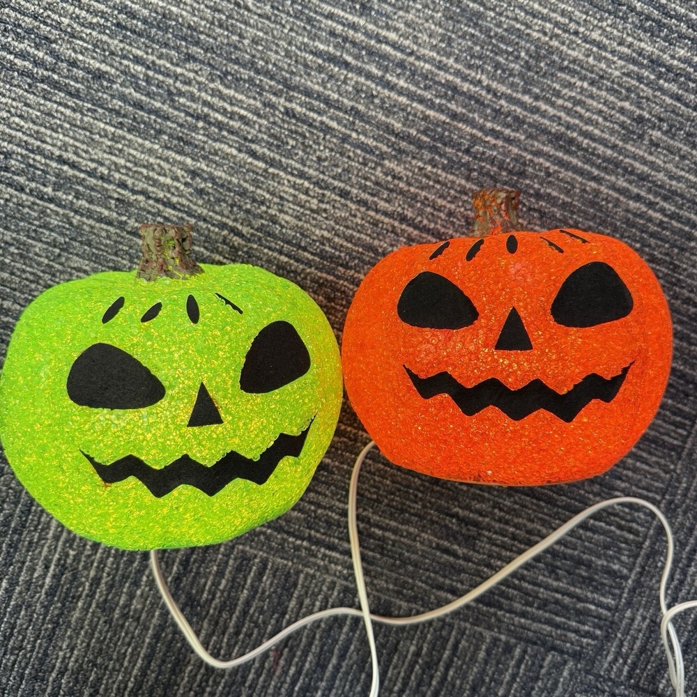 2 Vintage Seasons Melted Popcorn Beads Lighted Halloween Jack-o-Lantern Pumpkins